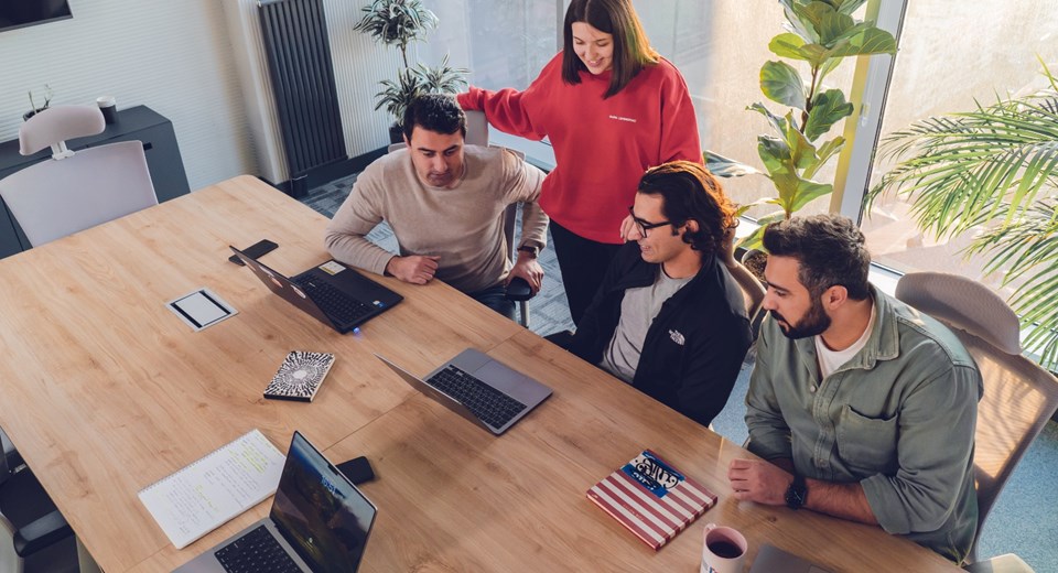  Kovörkinq Mərkəzi - İnnovativ fikirlərin inkubasiyasını təmin edən ünvan!