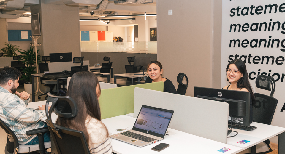 Coworking in Baku: The Ultimate Guide to Flexible Workspaces in Azerbaijan's Capital